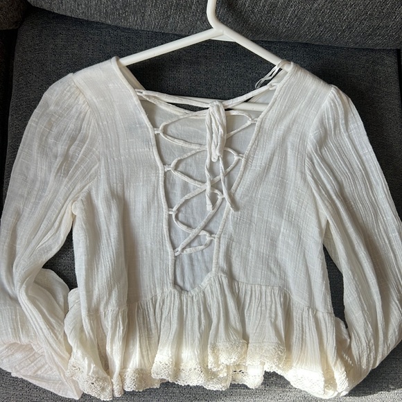 Cutest linen long Sleeve - Picture 2 of 3